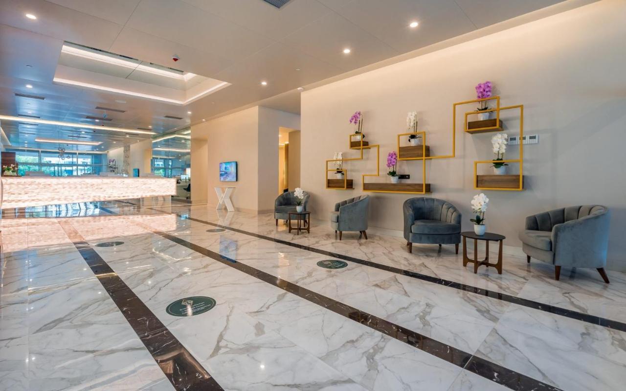 Orbi City Suite With Sea View 巴统 外观 照片