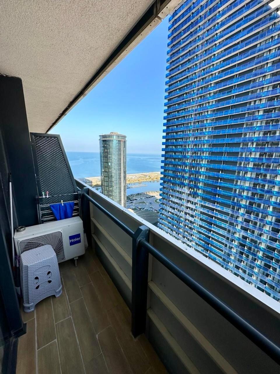 Orbi City Suite With Sea View 巴统 外观 照片