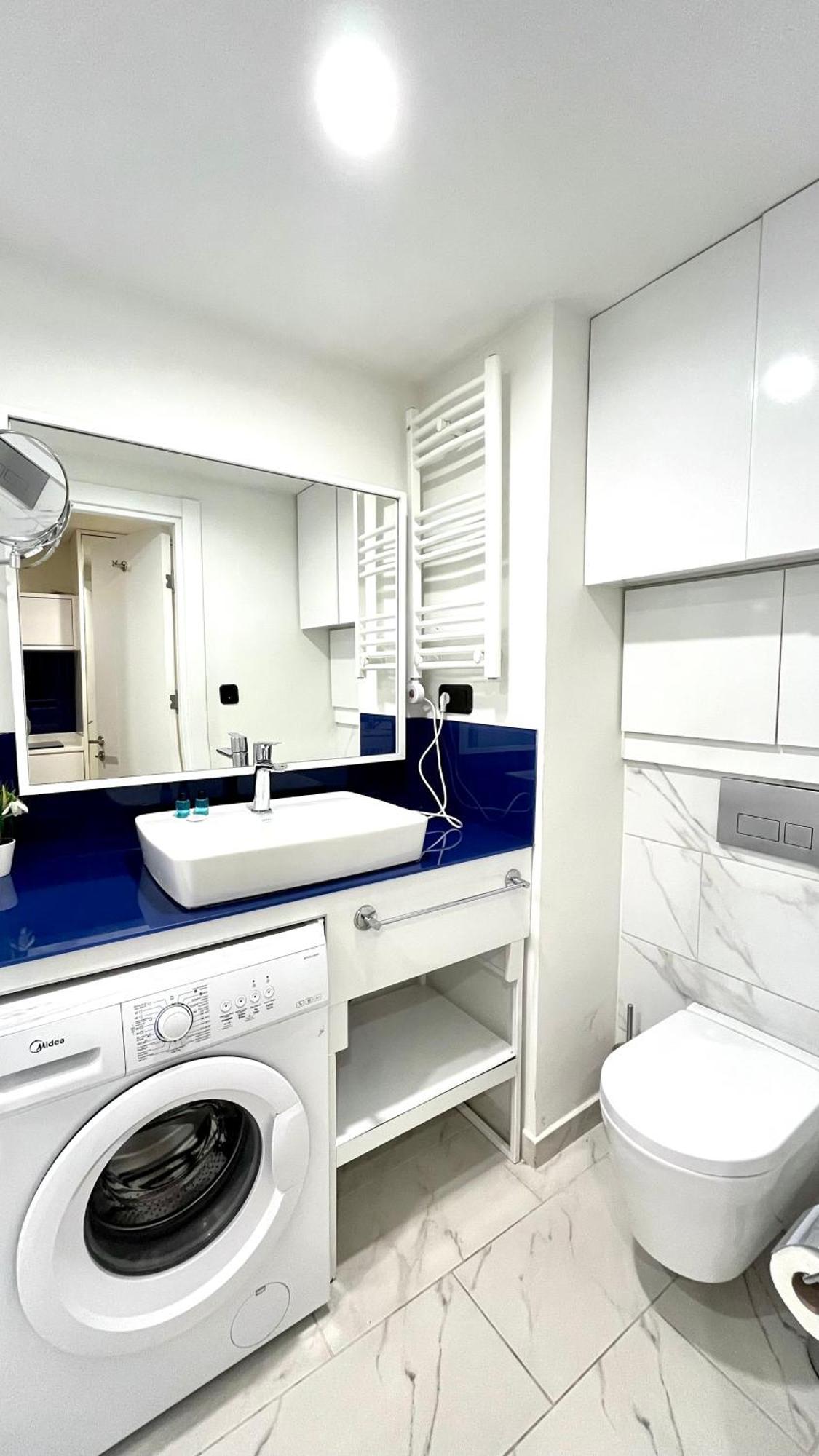 Orbi City Suite With Sea View 巴统 外观 照片
